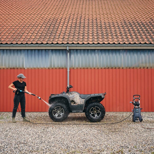 NILFISK MC 2C 120/520 XT HIGH PRESSURE WASHER - Image 3