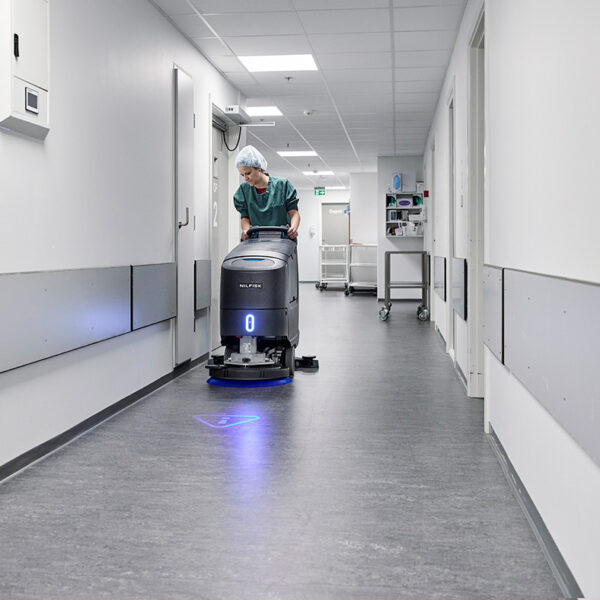 Nilfisk SC550 Walk-Behind Scrubber Dryer - Image 4